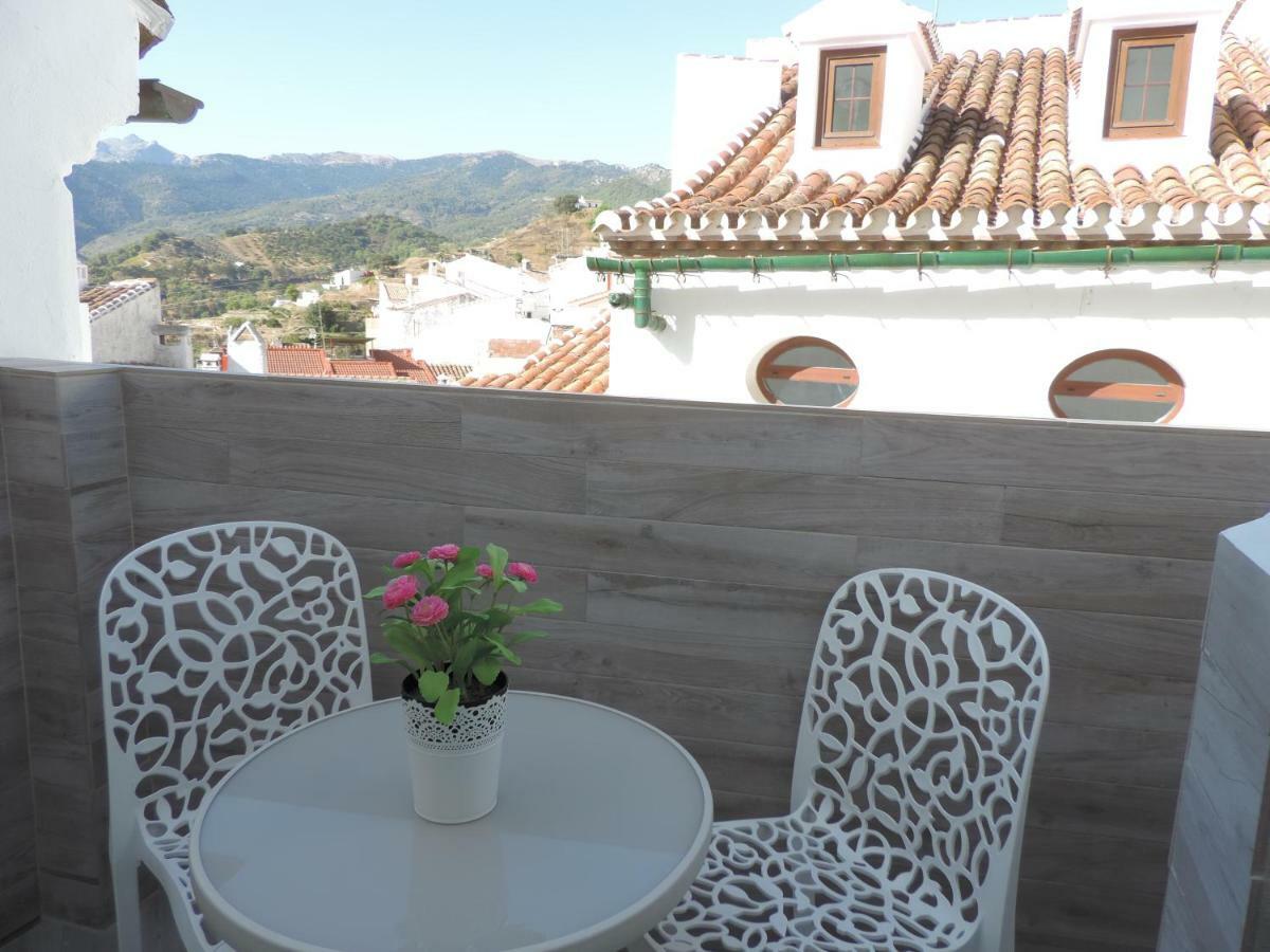 Casa Las Tres Conchas Yunquera Luaran gambar