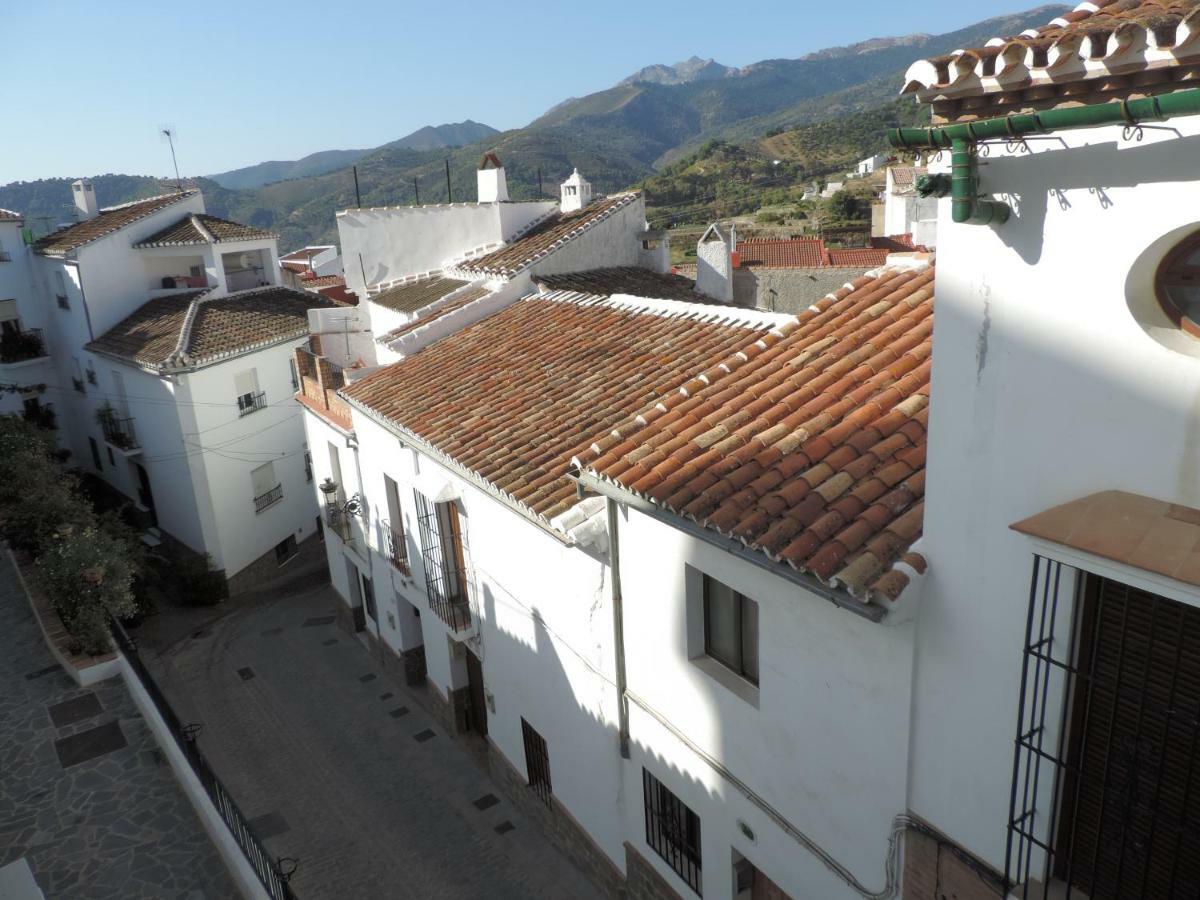 Casa Las Tres Conchas Yunquera Luaran gambar